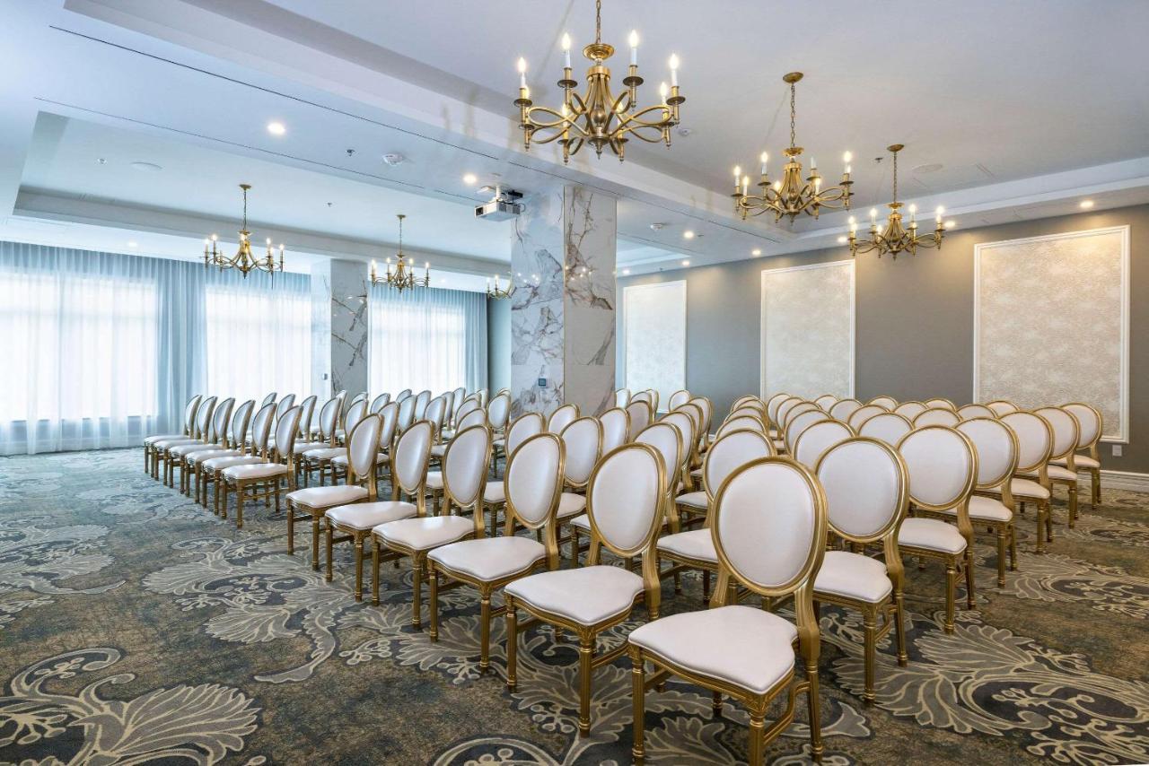 Halifax Tower Hotel & Conference Centre, Ascend Hotel Collection Timberlea Extérieur photo